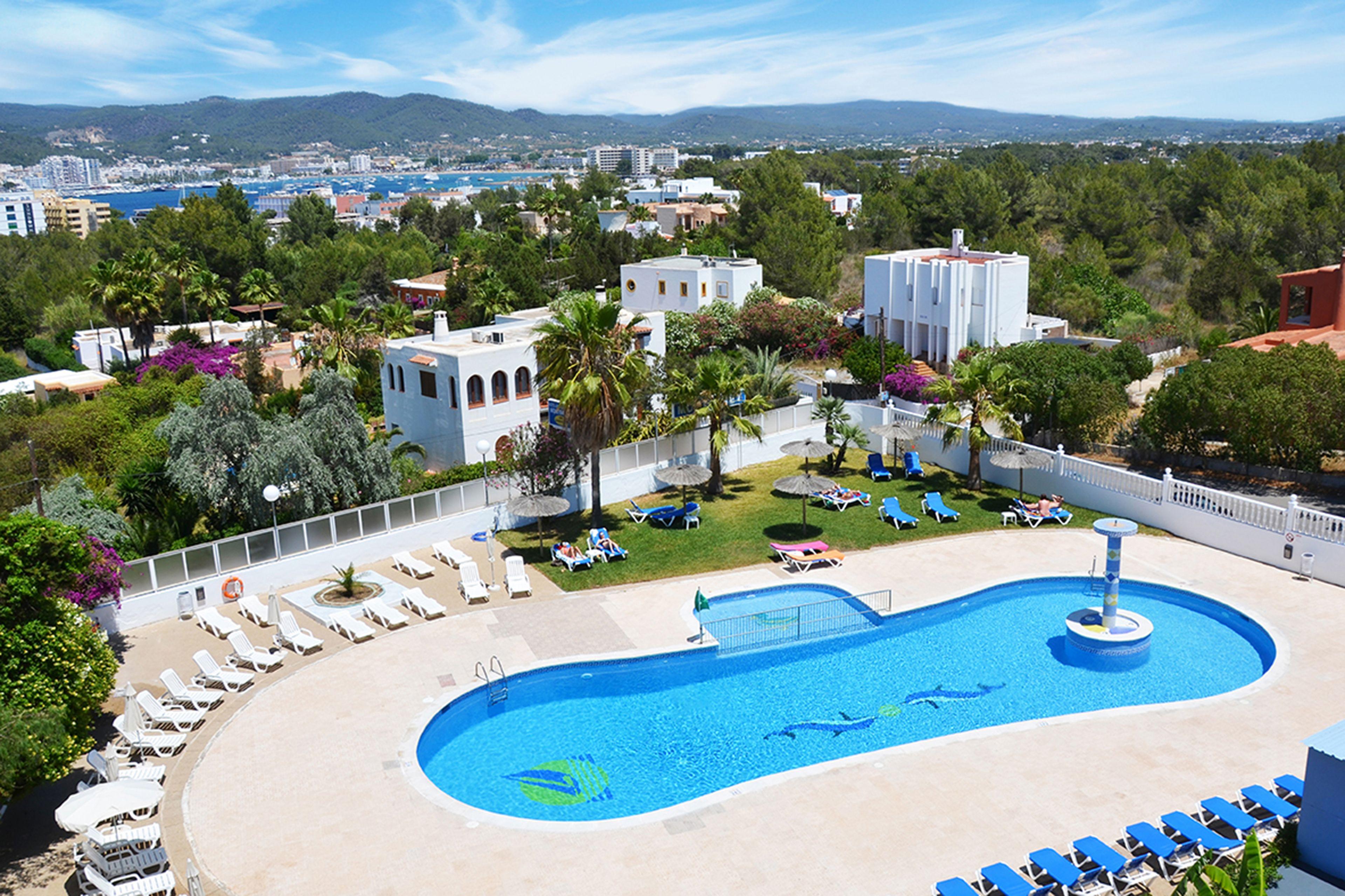 Alojarte cerca de Privilege Ibiza: 4 Opciones Económicas Comparadas