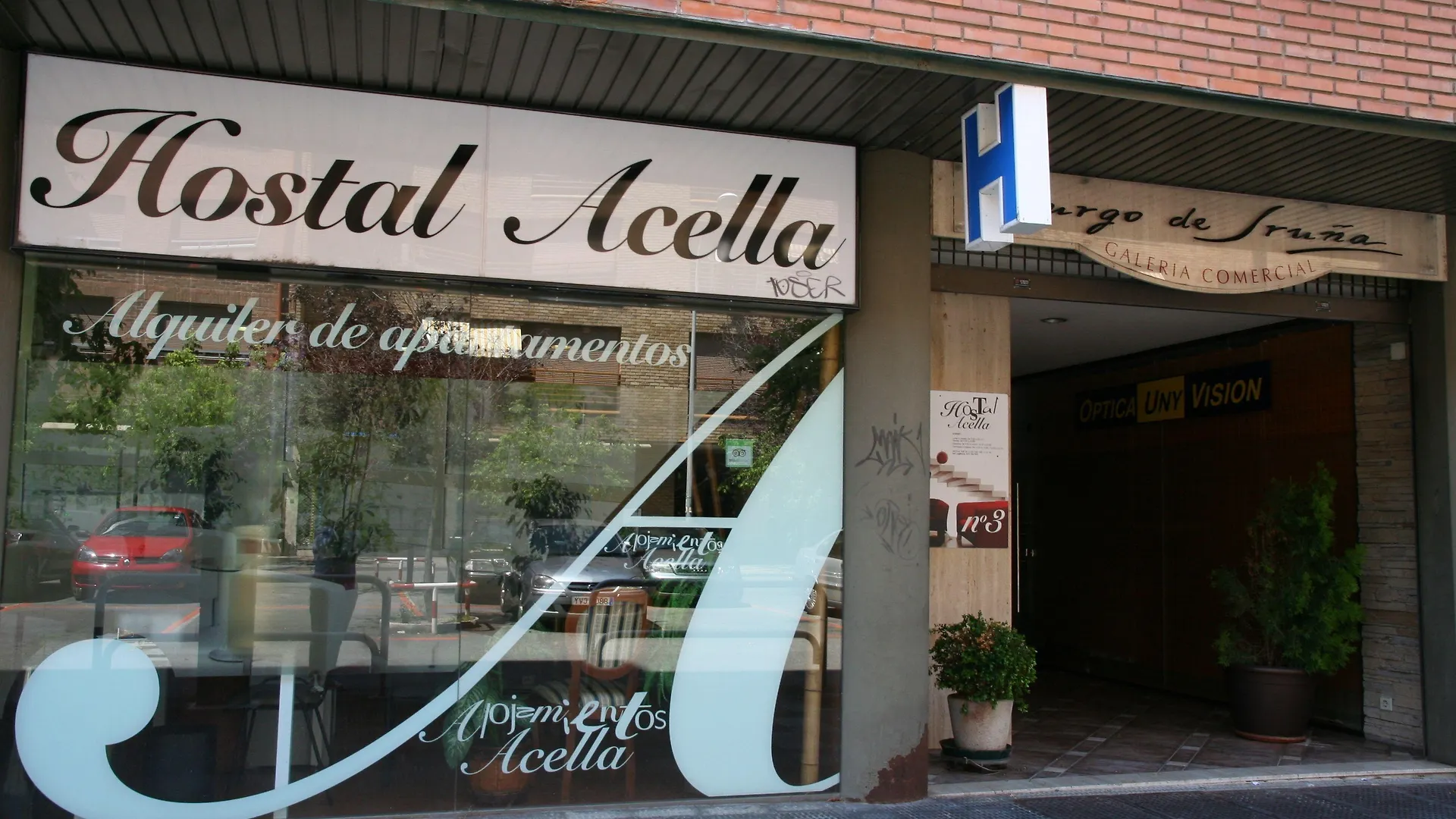 10 Hoteles cerca de la Ciudadela de Pamplona que Debes Conocer