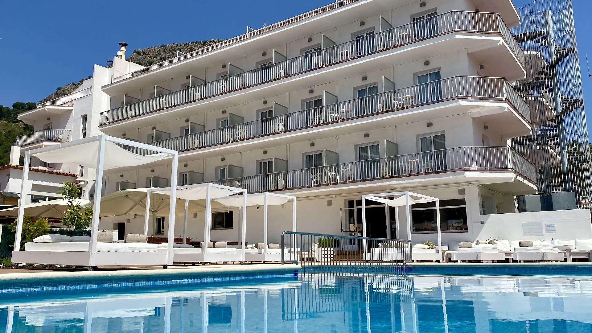 Cerca de Costa Brava Parc Aventura: 6 Hoteles de Playa Comparados