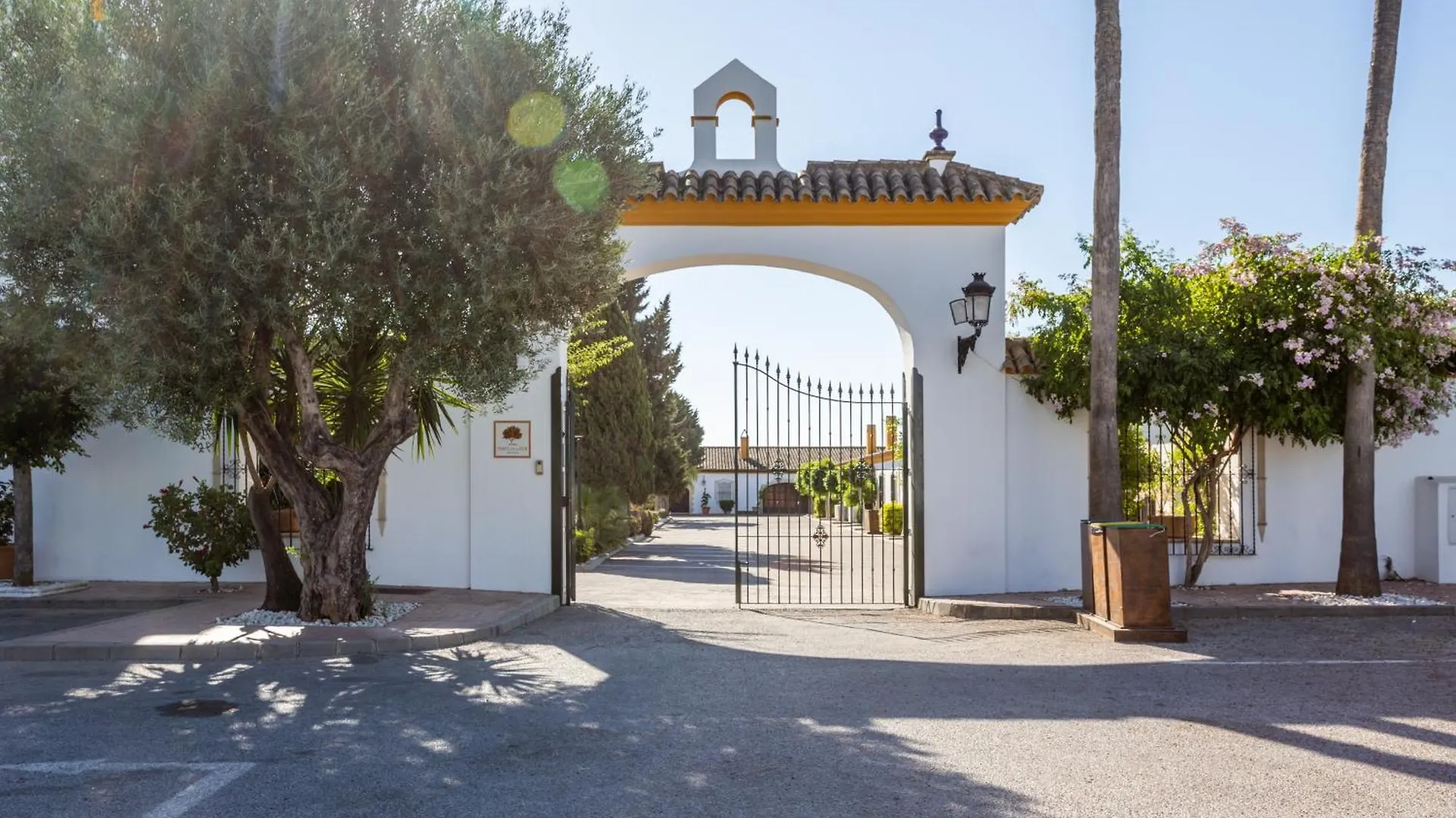 4 Hoteles Familiares Cerca de Valdelagrana que Debes Conocer