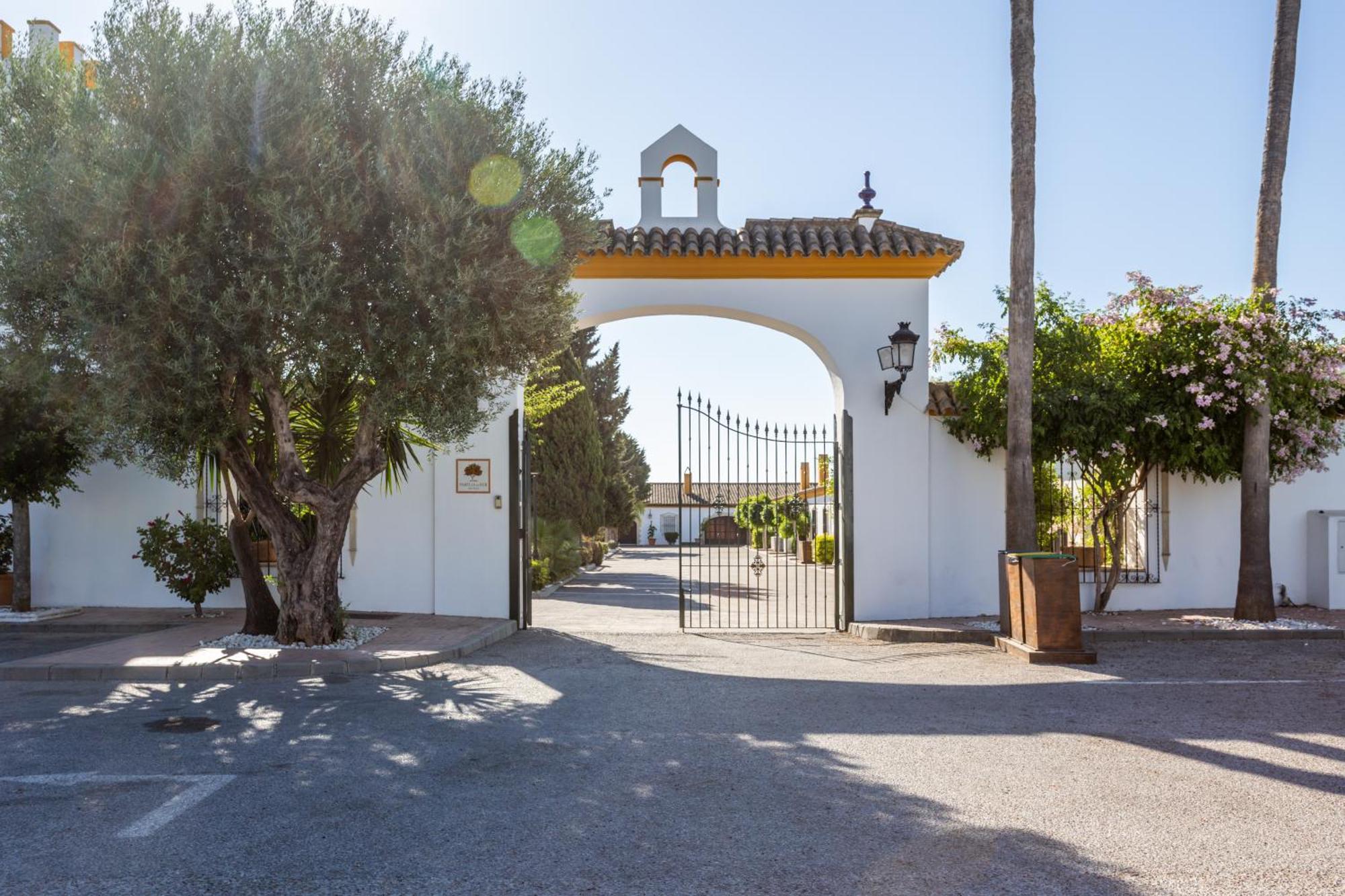4 Hoteles Familiares Cerca de Valdelagrana que Debes Conocer